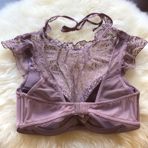 NWT Victoria’s Secret lavender high neck lace bra! - Picture 3 of 3